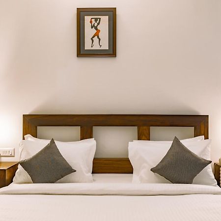 Hotel Narendra Central Muvattupuzha Ngoại thất bức ảnh
