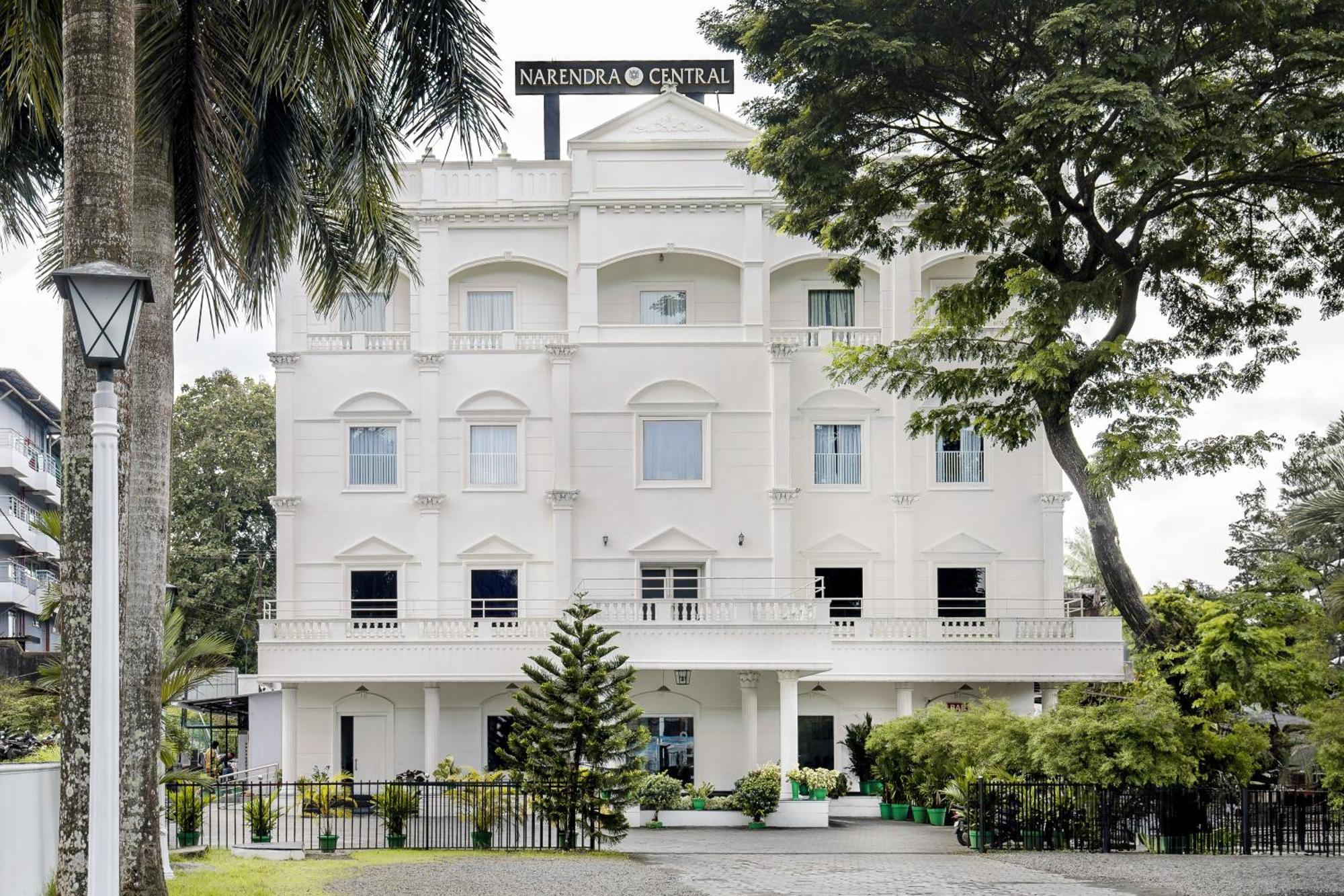 Hotel Narendra Central Muvattupuzha Ngoại thất bức ảnh